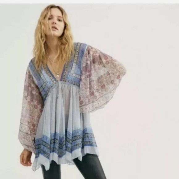 Free People Tops - Free People Blue Aliyah Printed Oversized Tunic XS
